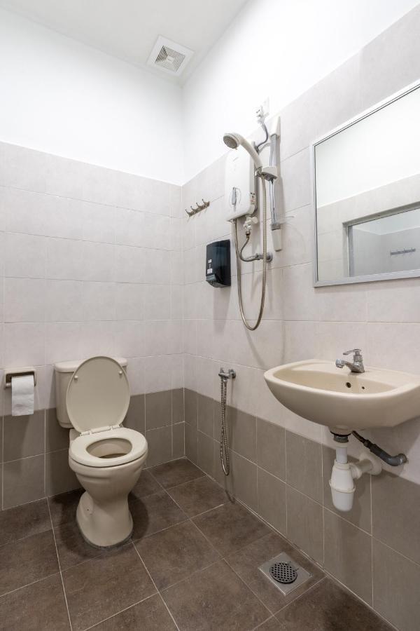 Ant Hotel Malakka Dış mekan fotoğraf